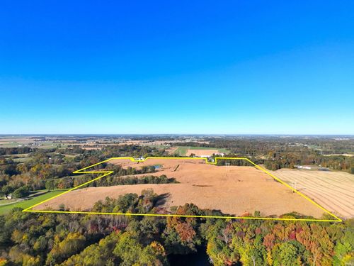 98 Us 231 Highway, Loogootee, IN, 47553 | Card Image