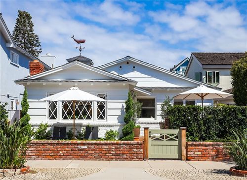 2004 E Ocean Blvd, Newport Beach, CA, 92661-1521 | Card Image