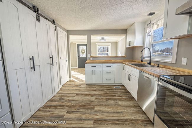 455 E 7 Th St, House other with 3 bedrooms, 1 bathrooms and null parking in Craig CO | Image 10