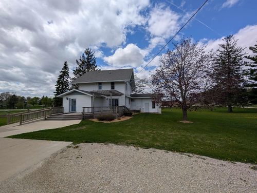 11432 Willow Avenue, Cresco, IA, 52136 | Card Image