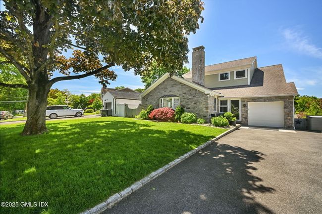 22 Maplewood Dr, House other with 5 bedrooms, 5 bathrooms and null parking in Cos Cob CT | Image 32