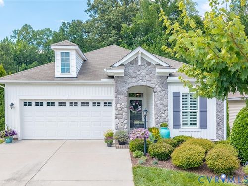 8088 Saddle Crest Dr, Mechanicsville, VA, 23111-2283 | Card Image