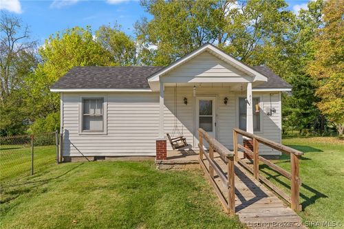 311 Fourth Street South, Jeffersonville, IN, 47130 | Card Image