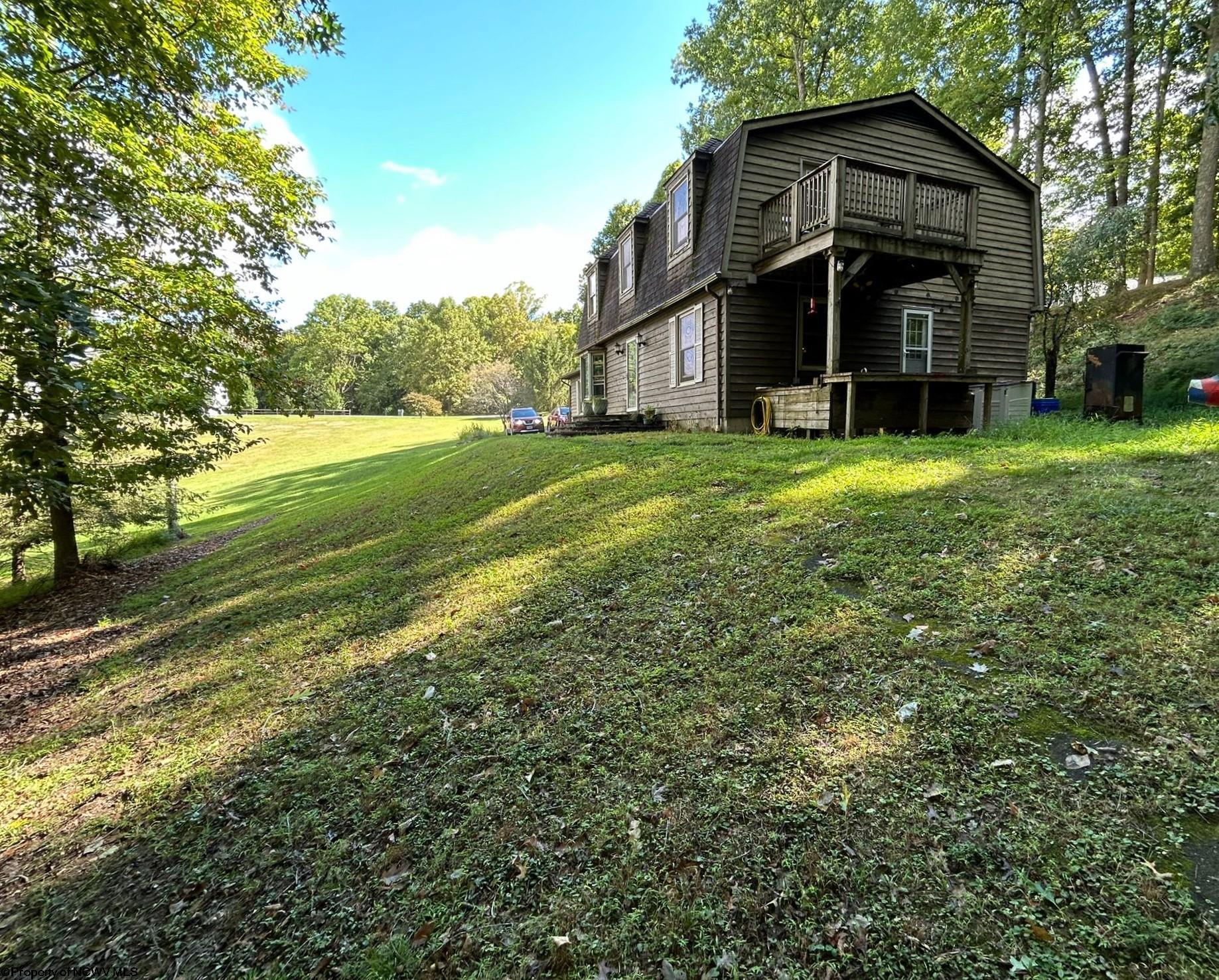 Knollwood Dr, Buckhannon, WV 26201
