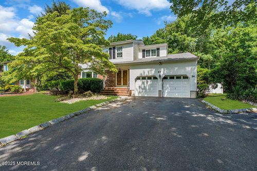 54 Tracy Dr, Manalapan, NJ, 07726-2839 | Card Image