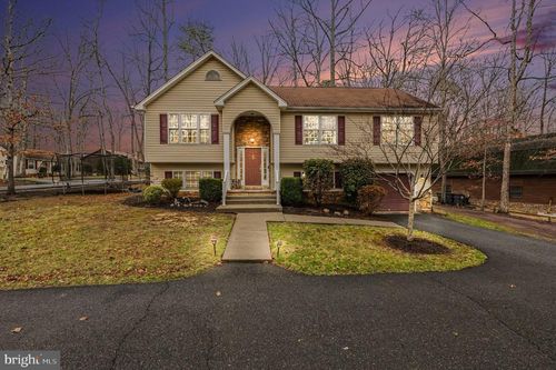 100 Nugget Dr, LOCUST GROVE, VA, 22508-5446 | Card Image