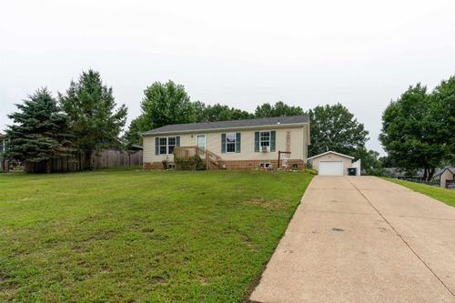 100 Donald St, CAMP DOUGLAS, WI, 54618-5047 | Card Image