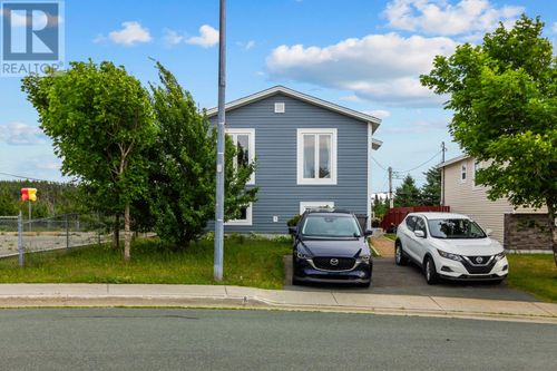 22 Montclair St, Mount Pearl, NL, A1N4N9 | Card Image