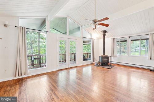 94 Deer Trl, Mount Jackson, VA, 22842-3311 | Card Image