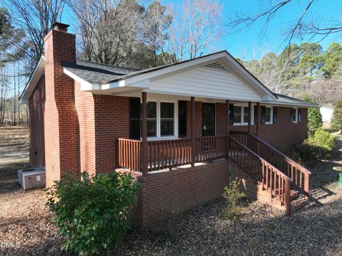 1412 Chamblee Rd, Zebulon, NC, 27597-9668 | Card Image