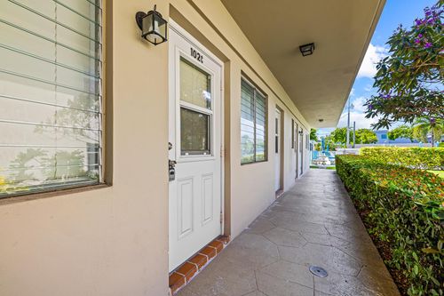 apt-102c-2121 Ne 42nd Ct, Lighthouse Point, FL, 33064-7303 | Card Image