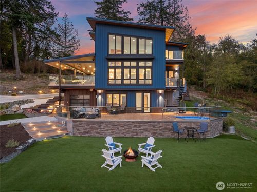 1423 Sergios View Ln, Oak Harbor, WA, 98277-8665 | Card Image