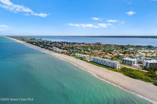 3C - 3037 S Highway A1a, Condo with 3 bedrooms, 3 bathrooms and null parking in Melbourne Beach FL | Image 49