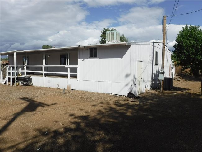 Front of Structure | Image 24