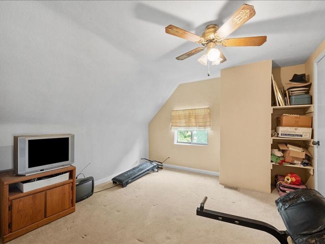 2706 Pioneer Ave, House other with 5 bedrooms, 2 bathrooms and 2 parking in Brookline PA | Image 21