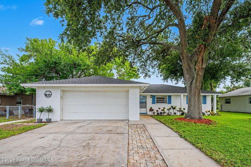 2432 Colony Dr, Melbourne, FL, 32935-2713 | Card Image