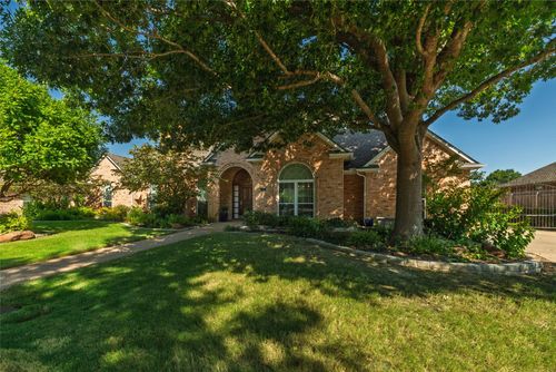 6516 Meadow Haven Dr, Fort Worth, TX, 76132-1100 | Card Image