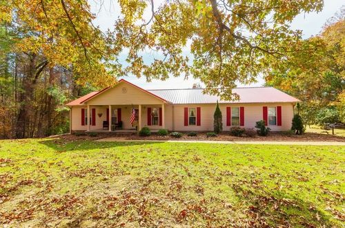 715 Pine Ridge Rd, Lexington, TN, 38351-7537 | Card Image
