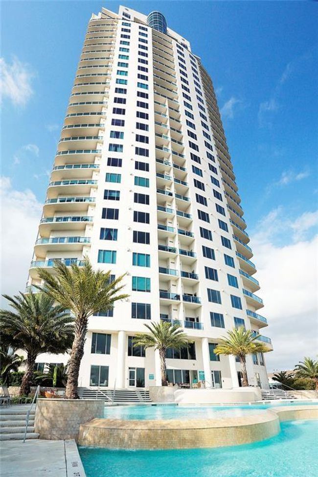 19-W - 4821 Nasa Pkwy, Condo with 3 bedrooms, 3 bathrooms and 2 parking in Seabrook TX | Image 35