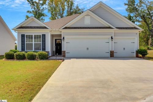 129 Yellow Fox Rd, Greer, SC, 29650-4694 | Card Image