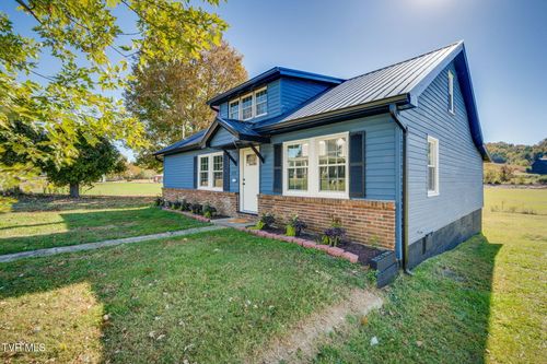 292 Main St, Piney Flats, TN, 37686-4820 | Card Image