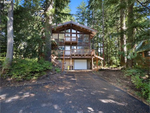 88940 E Round Mountain Loop, Government Camp, OR, 97028-0330 | Card Image