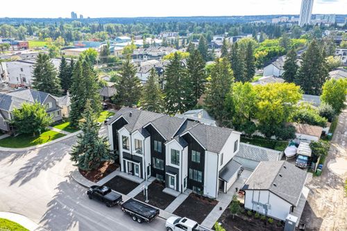 1903B 17 St Nw, Calgary, AB, T2M | Card Image