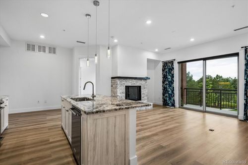 207-4885 S Monaco St, Denver, CO, 80237-3608 | Card Image