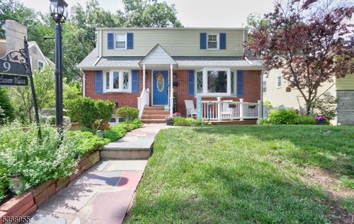 9 Nelson Pl, Nutley, NJ, 07110-2914 | Card Image