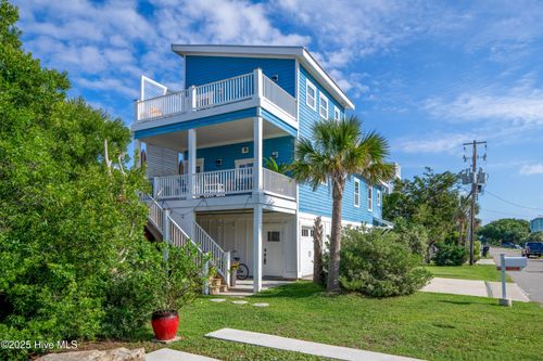 1522 Snapper Ln, Carolina Beach, NC, 28428-5715 | Card Image