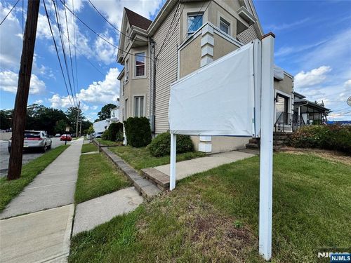 25 Broadway, Elmwood Park, NJ, 07407 | Card Image