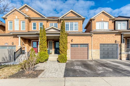 5637 Evelyn Lane, Burlington, ON, L7L6X1 | Card Image