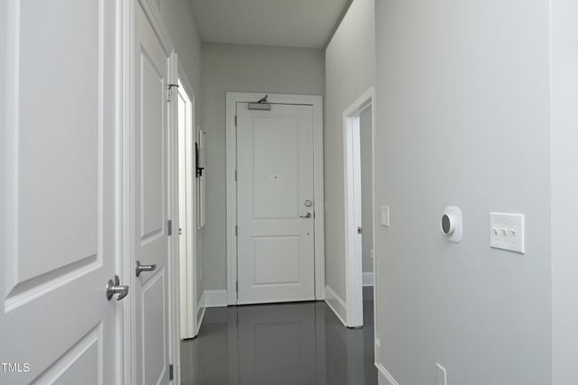01EntryFoyer | Image 21