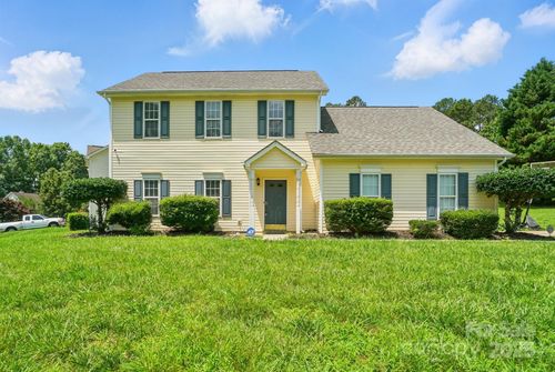 12803 Matisse Ln, Charlotte, NC, 28215-5062 | Card Image