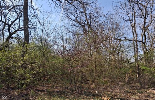 1844 Zwingley St, Indianapolis, IN, 46203-3057 | Card Image