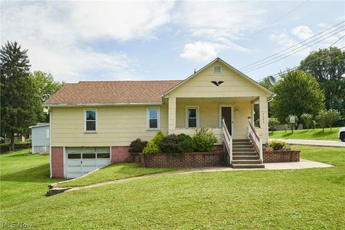 4293 Summit Rd, Norton, OH, 44203-1040 | Card Image