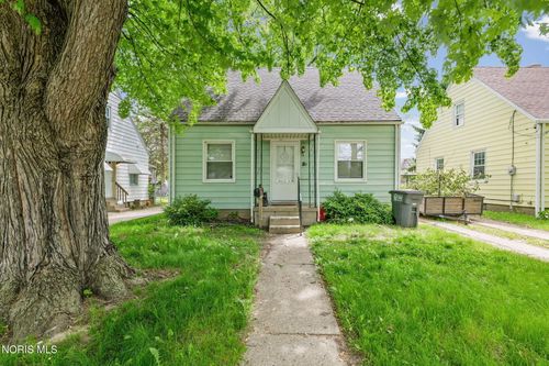 523 Westwood Ave, Toledo, OH, 43609-1523 | Card Image