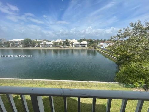 apt-320-8260 Sw 210th St, Cutler Bay, FL, 33189-3480 | Card Image