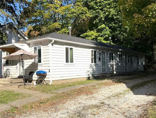 987-985 Diana Ave, Akron, OH, 44307-1358 | Card Image