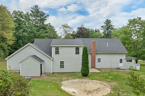 12 Kimball Road, Londonderry, NH, 03053 | Card Image
