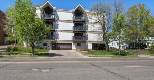 apt-205-232 W Franklin Ave, Minneapolis, MN, 55404-2378 | Card Image