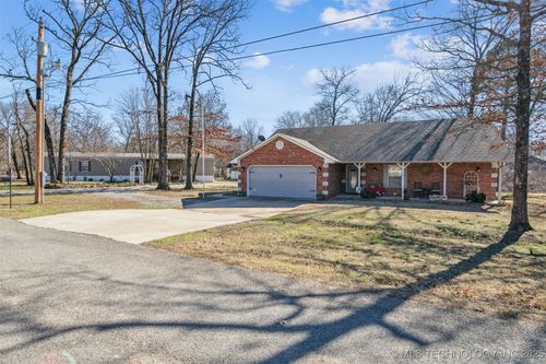 870 Covey Lane, Locust Grove, OK, 74352 | Card Image