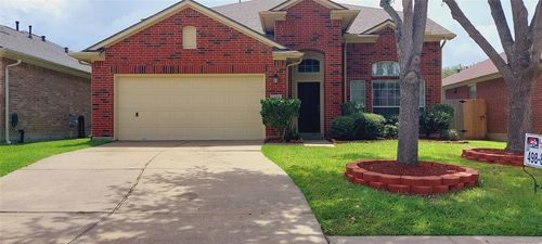 2711 Shallow Falls Ct, Pearland, TX, 77584-6523 | Card Image