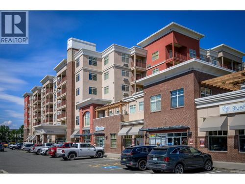 324-689 Tranquille Rd, Kamloops, BC, V2B0C7 | Card Image