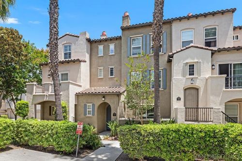 83-16925 Vasquez Way, San Diego, CA, 92127-6824 | Card Image
