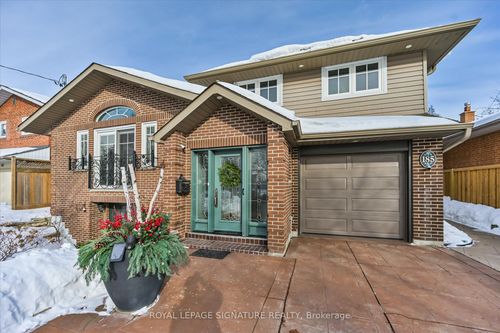 185 Sloane Ave, North York, ON, M4A2C5 | Card Image