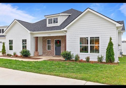 3306 Stonecreek Drive, Chattanooga, TN, 37405 | Card Image