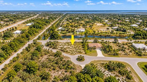 4 Idle Ct, PLACIDA, FL, 33946-5009 | Card Image