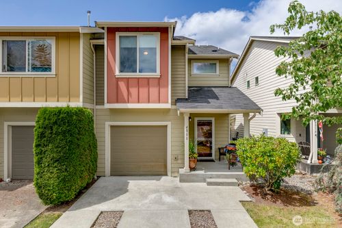 4008 82nd Ave Ne, Marysville, WA, 98270-6850 | Card Image