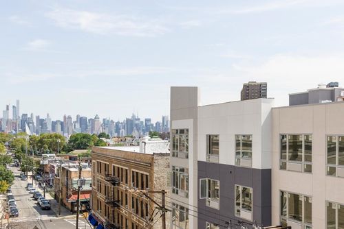 4k-318 54th St, West New York, NJ, 07093-6867 | Card Image